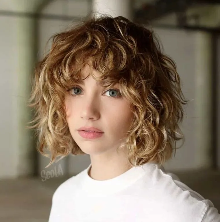 Proof That Curly Hair Girls Can Wear Bangs Too