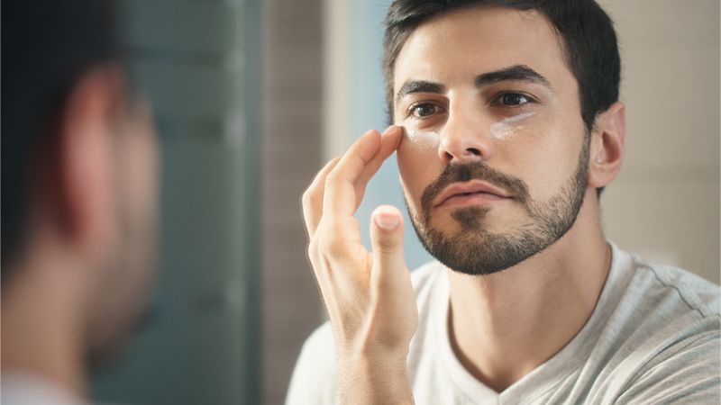 Men’s Skincare 101: A Simple Daily Routine for Beginners
