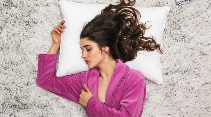 5 Sleep Hairstyles To Avoid Hair Damage
