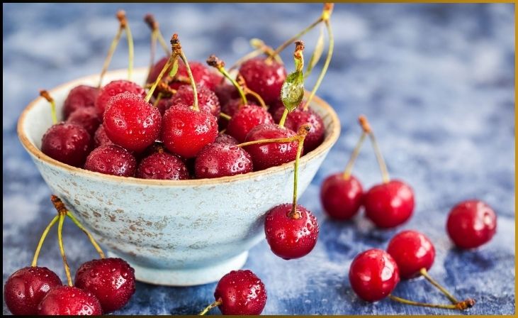 Delicious & Health Benefits of Cherries