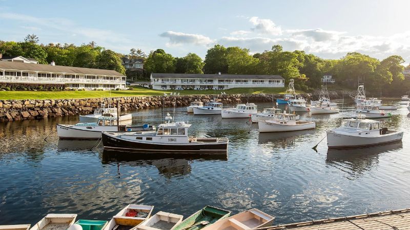 The 10 Best Barnacle Billy’s In Cape Elizabeth, Maine