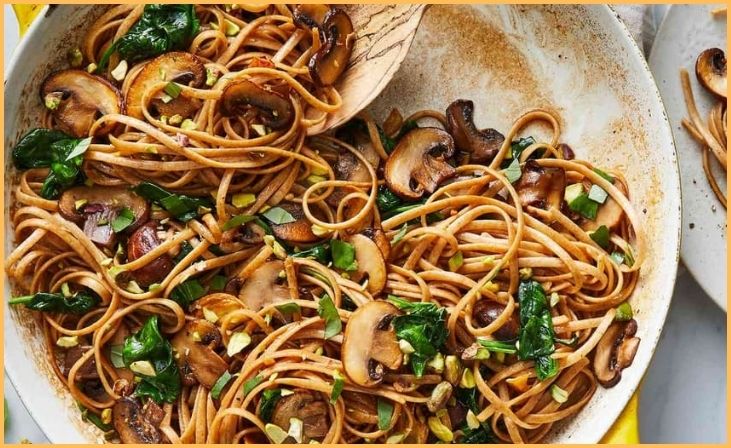 20-Minute Balsamic Mushroom & Spinach Pasta